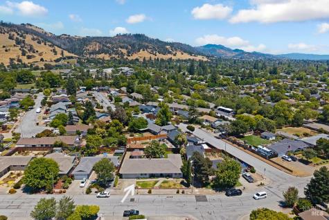 920 Baird Road Santa Rosa CA 95409