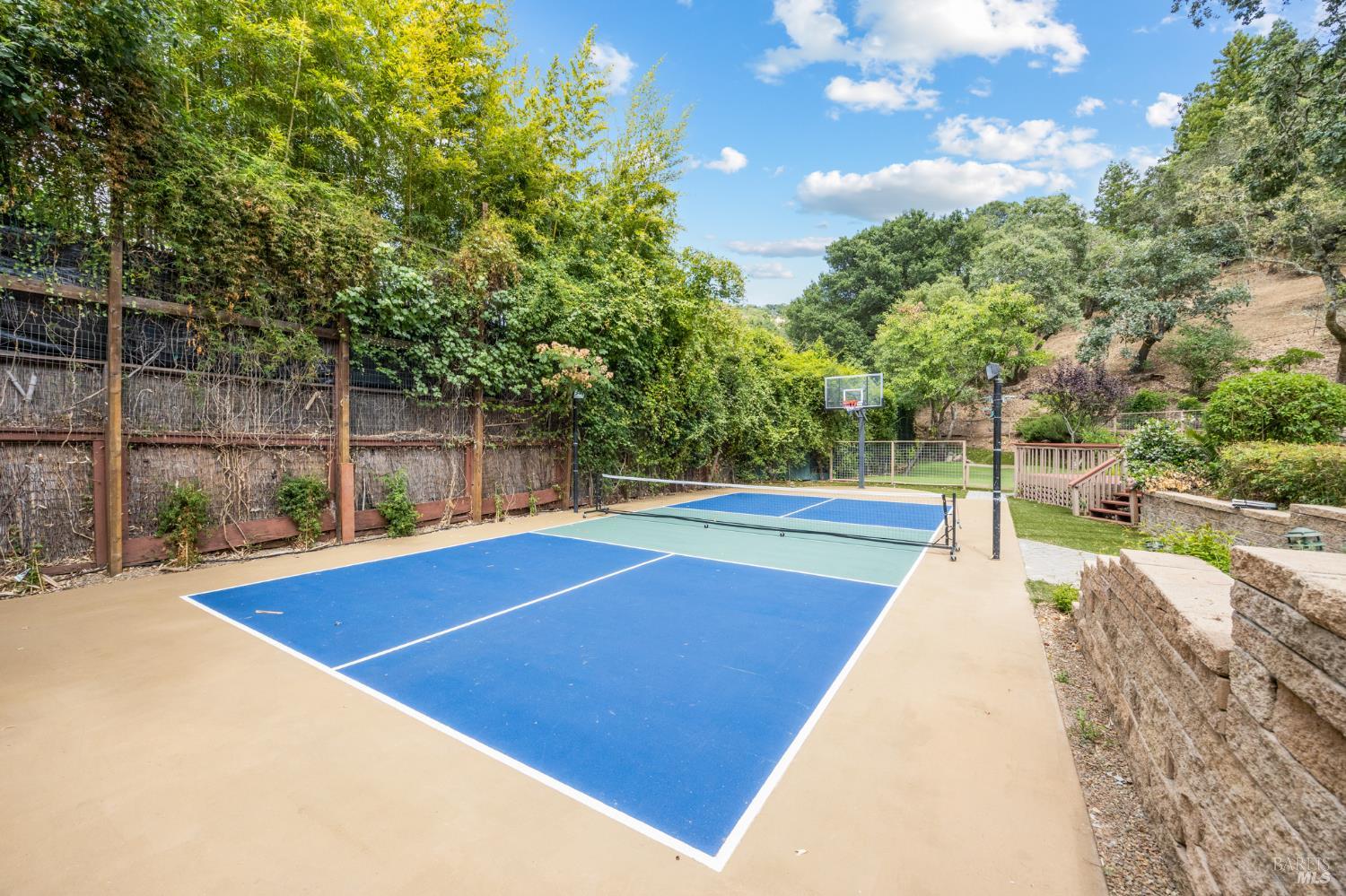37 Carnoustie Drive Novato CA 94949