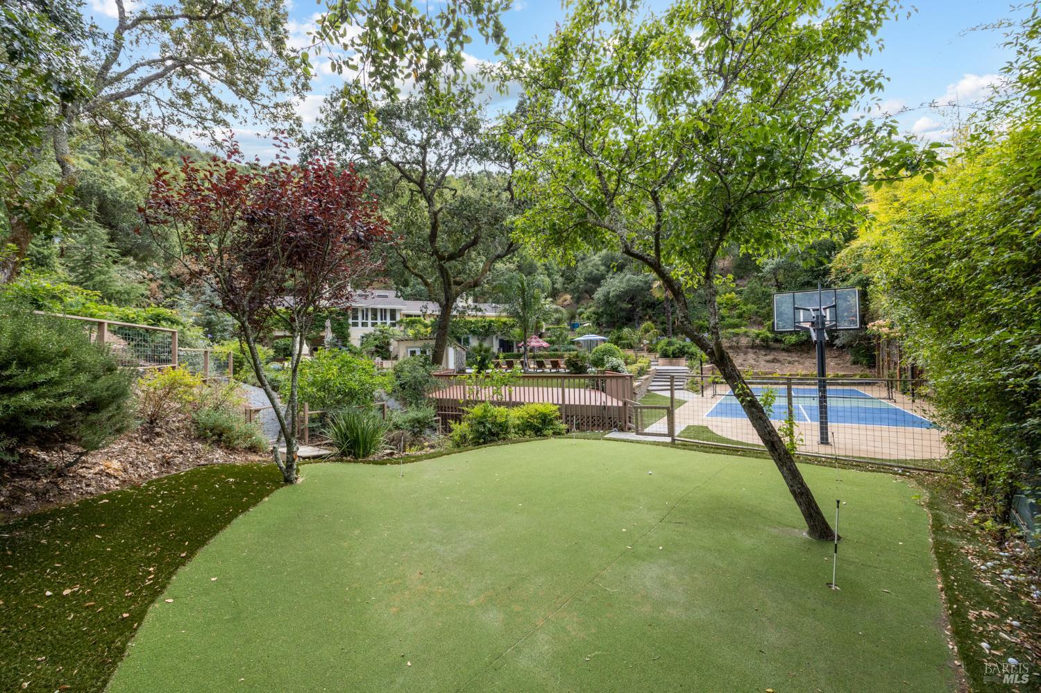 37 Carnoustie Drive Novato CA 94949