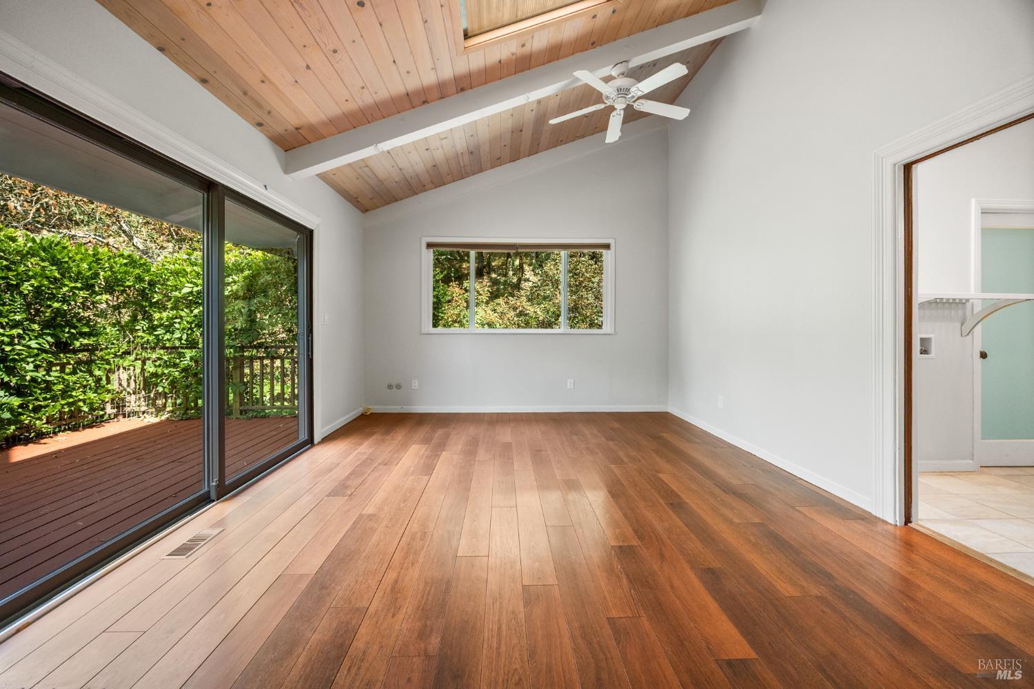 37 Carnoustie Drive Novato CA 94949