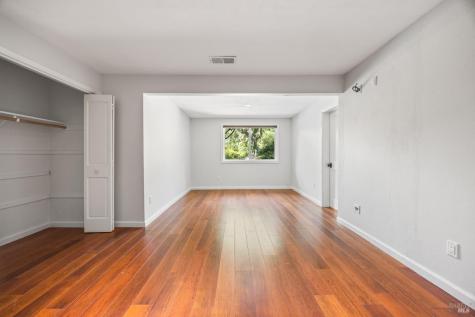 37 Carnoustie Drive Novato CA 94949