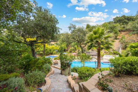37 Carnoustie Drive Novato CA 94949