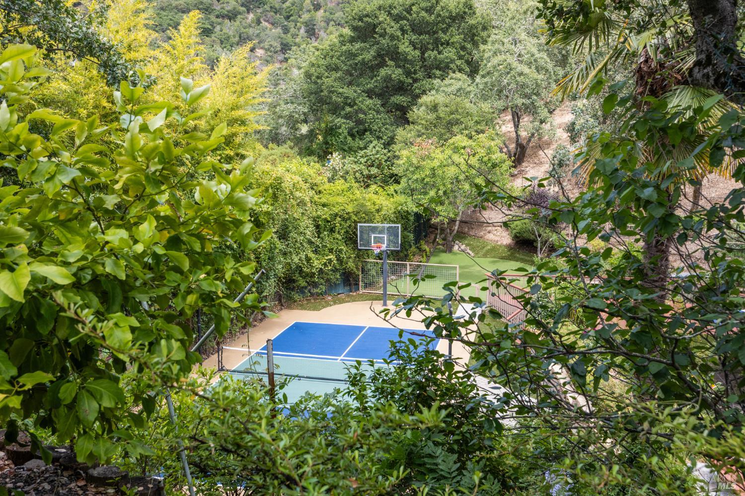 37 Carnoustie Drive Novato CA 94949