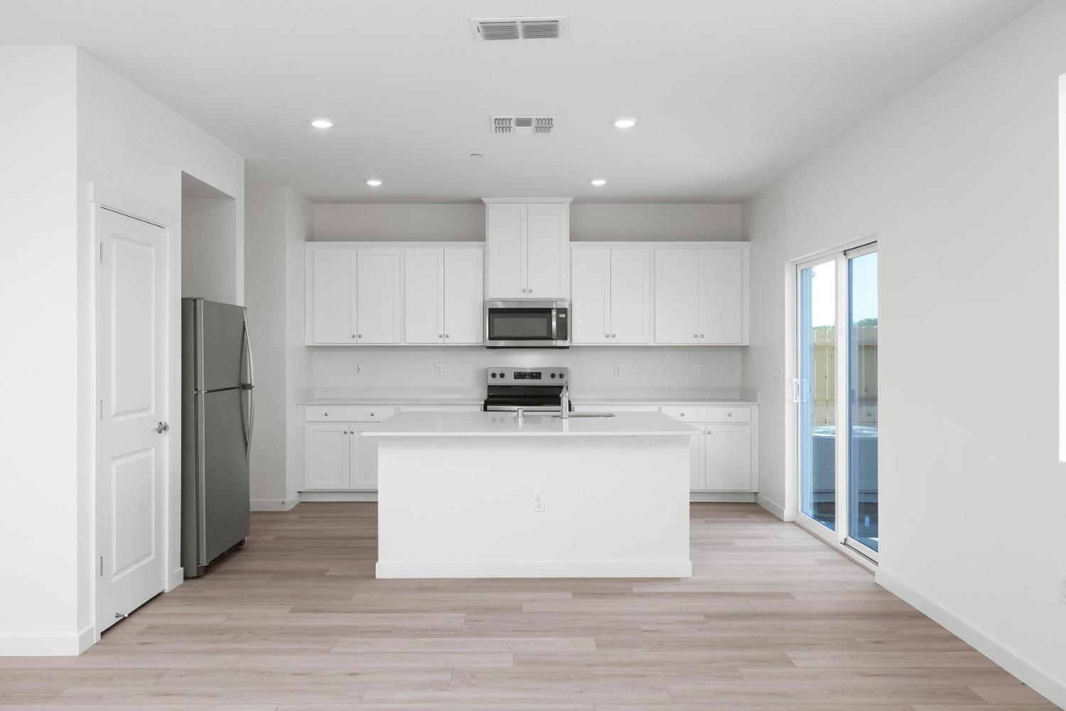 812 Helmsley Lane Patterson CA 95363
