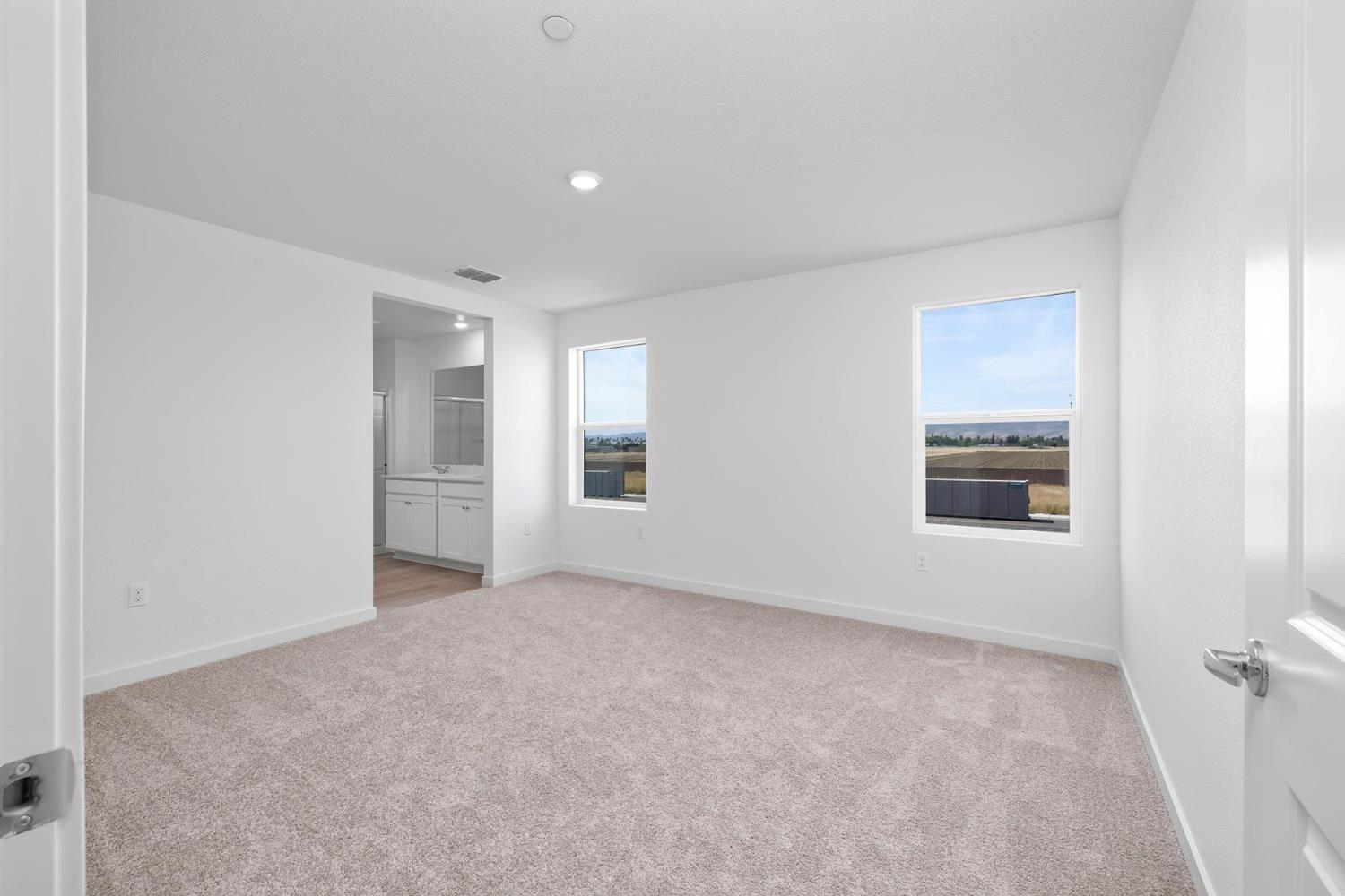 812 Helmsley Lane Patterson CA 95363