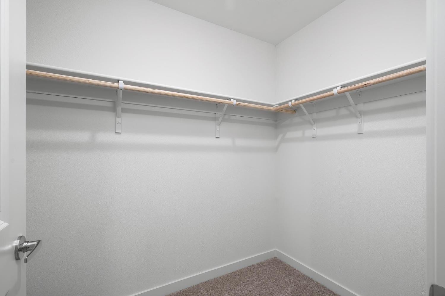 812 Helmsley Lane Patterson CA 95363