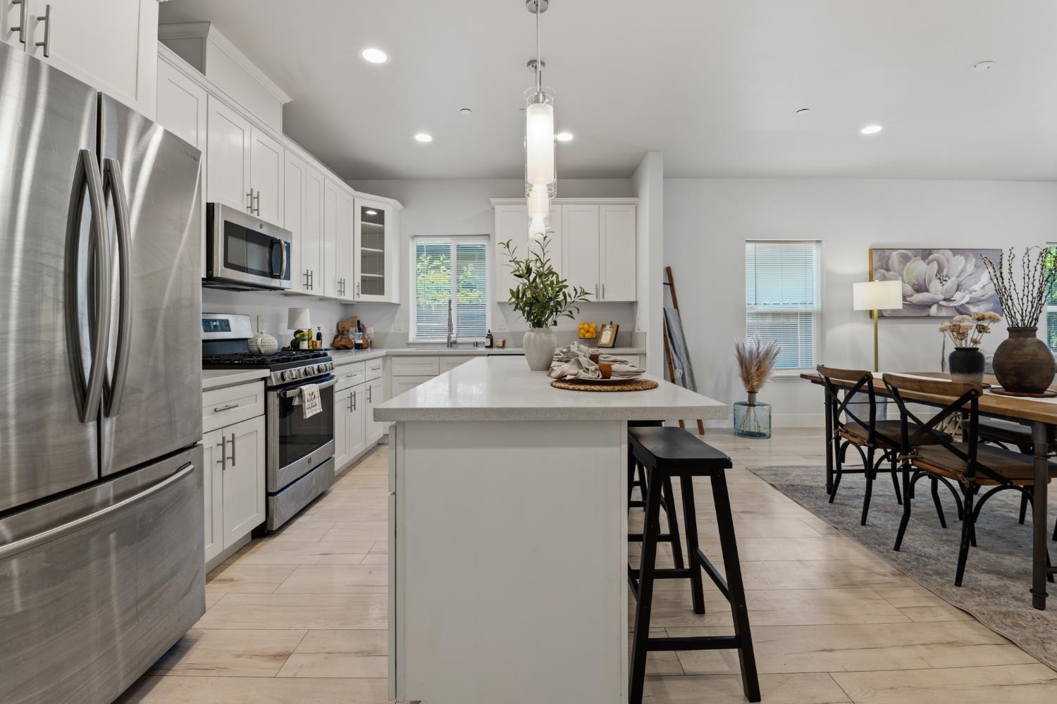 208 Nimitz Street Sacramento CA 95838
