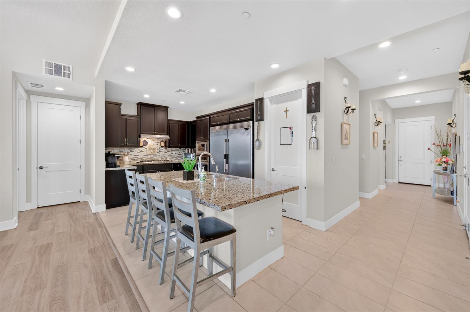 1948 Mulholland Drive Lathrop CA 95330