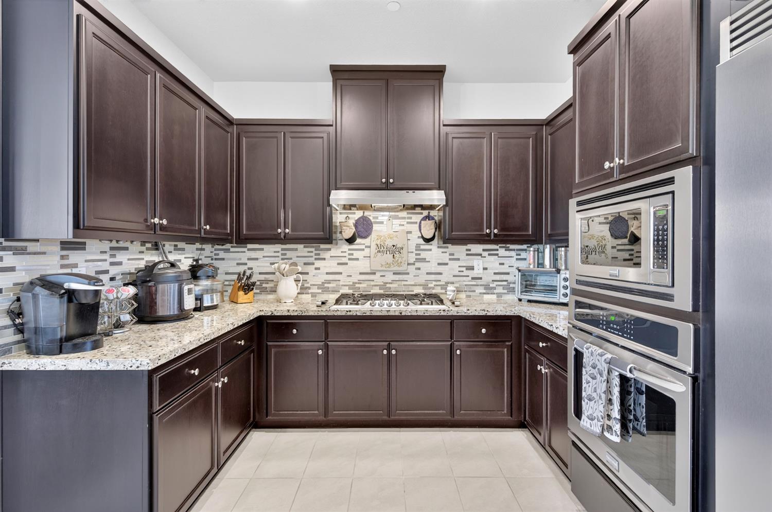 1948 Mulholland Drive Lathrop CA 95330