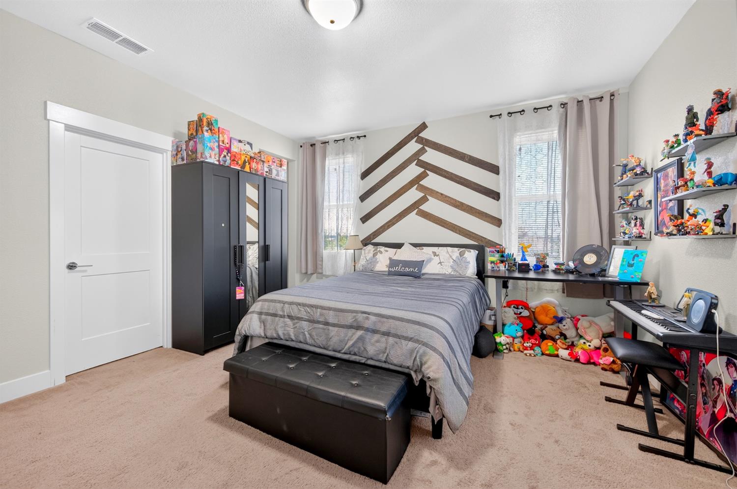 1948 Mulholland Drive Lathrop CA 95330