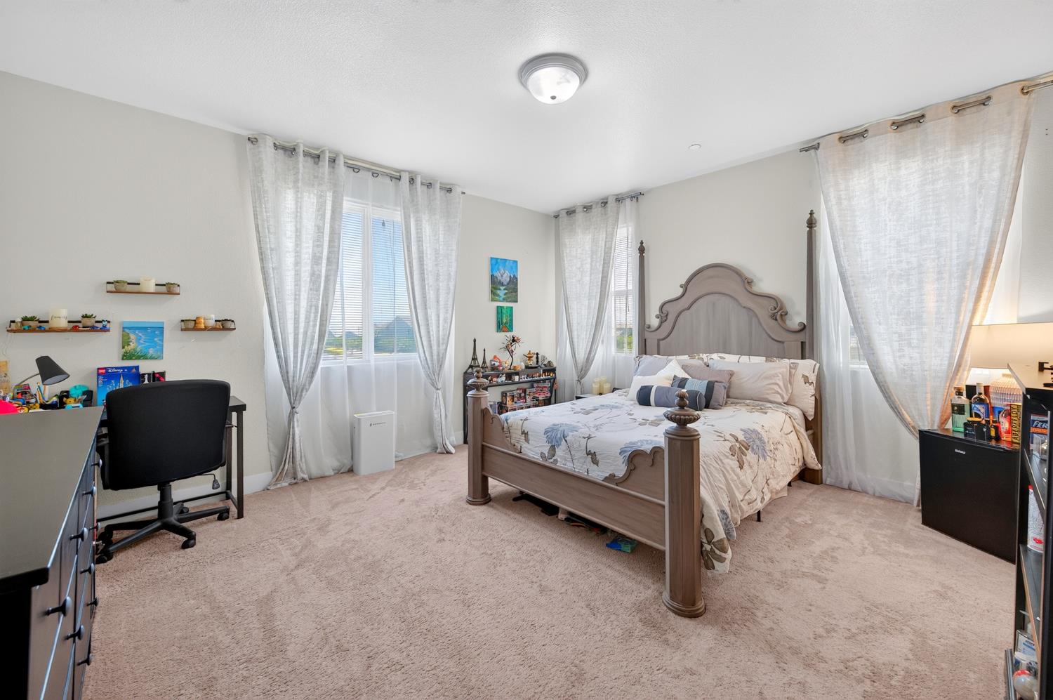 1948 Mulholland Drive Lathrop CA 95330