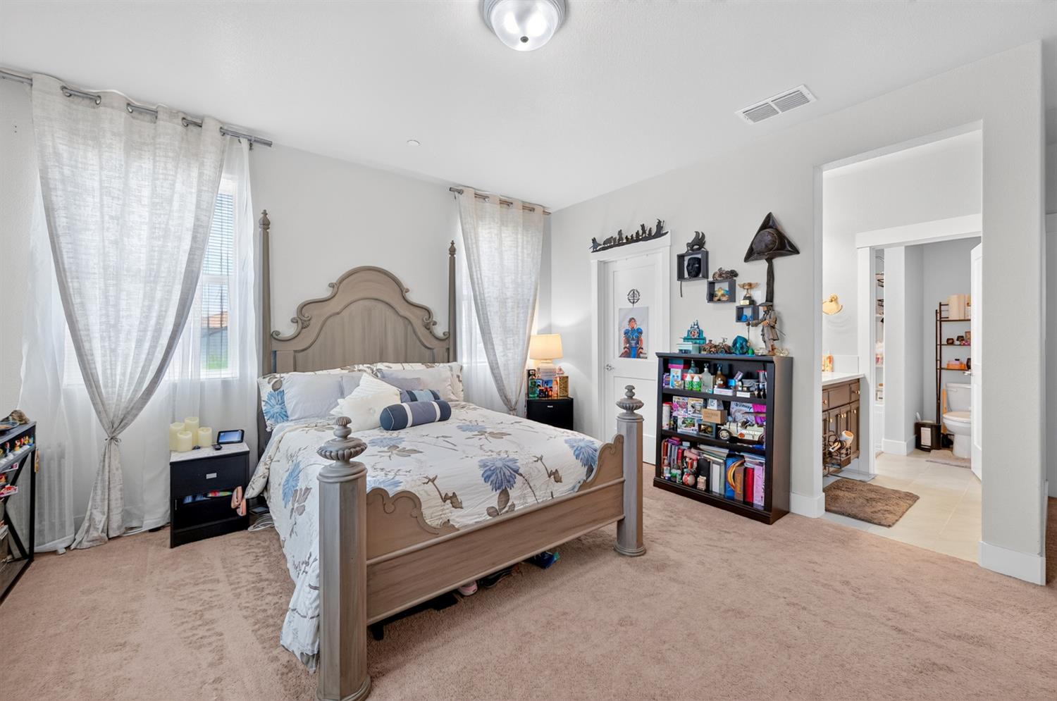 1948 Mulholland Drive Lathrop CA 95330