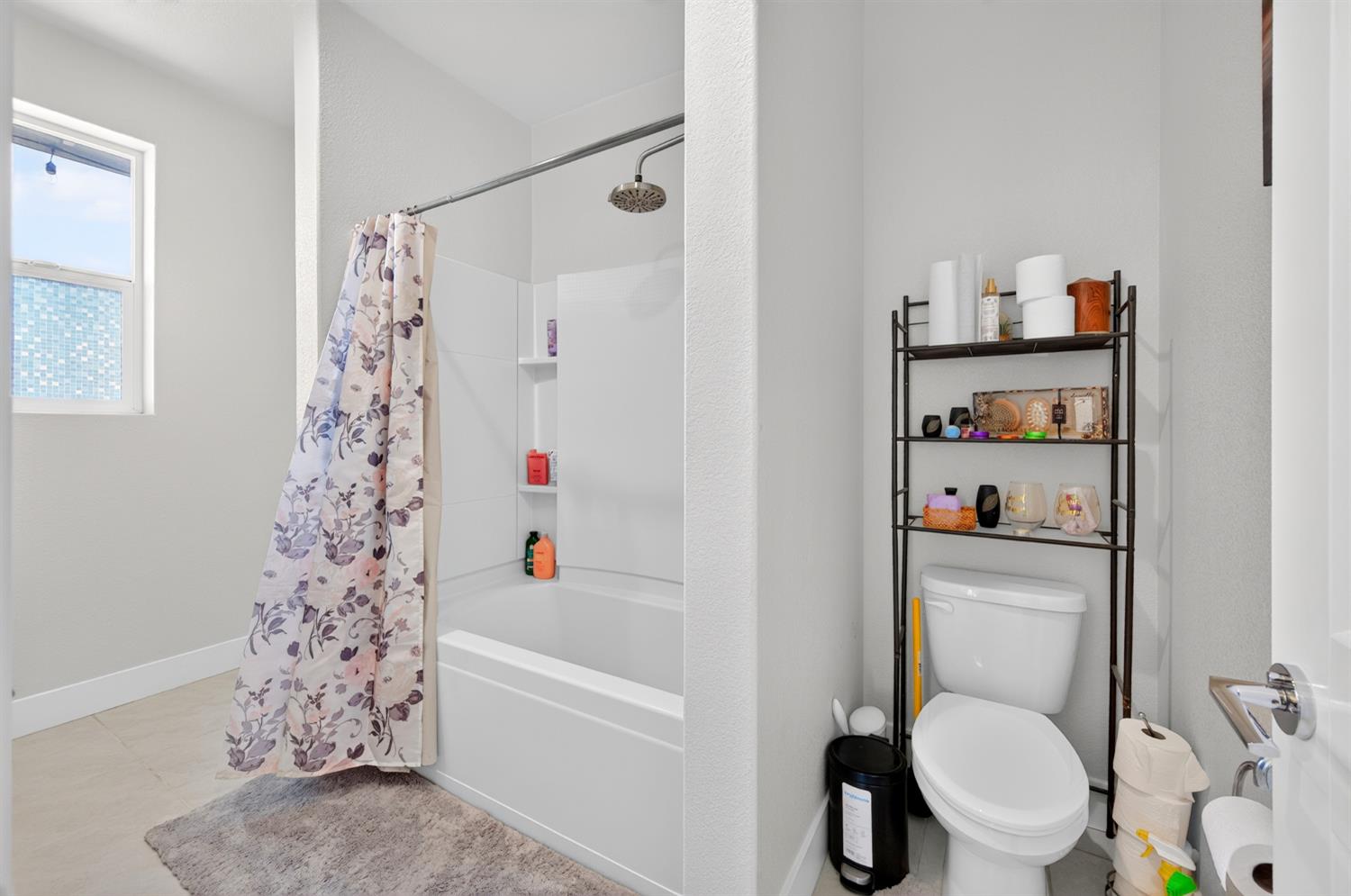 1948 Mulholland Drive Lathrop CA 95330