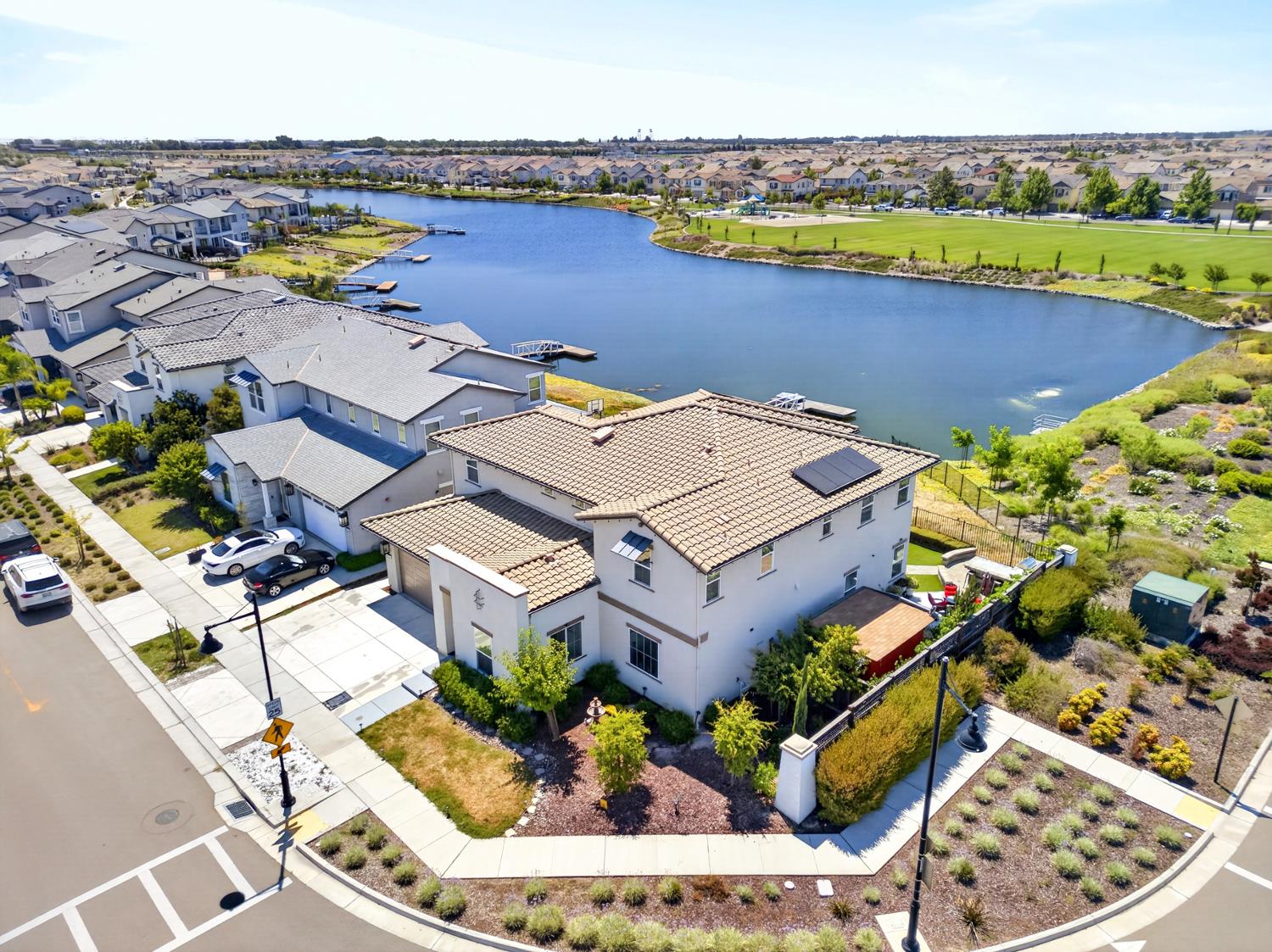 1948 Mulholland Drive Lathrop CA 95330