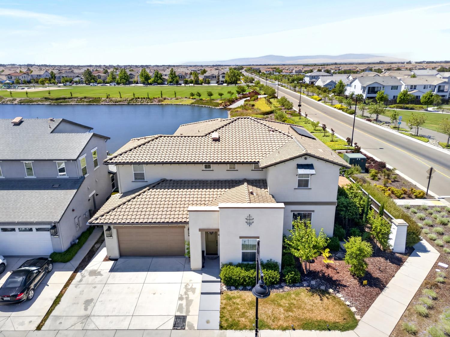 1948 Mulholland Drive Lathrop CA 95330
