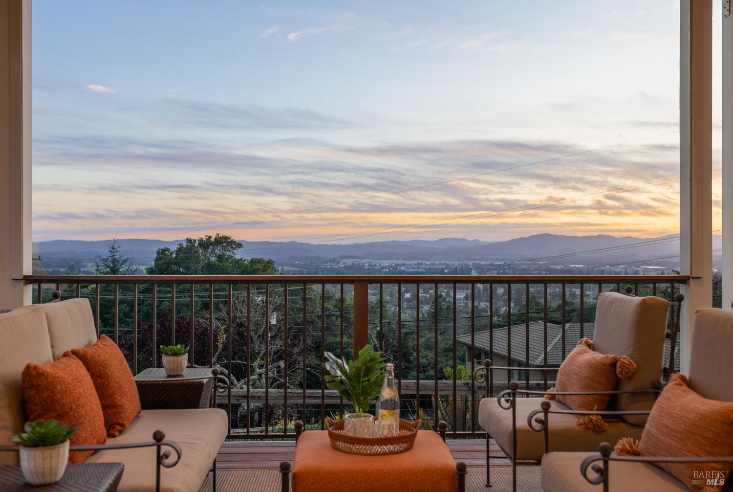 1335 Wikiup Drive Santa Rosa CA 95403