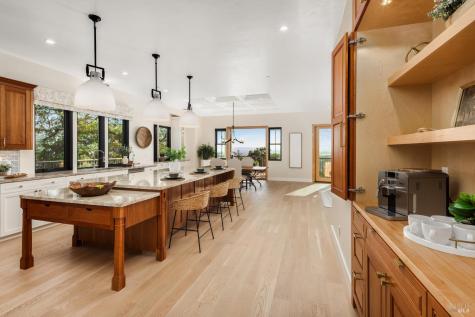 1335 Wikiup Drive Santa Rosa CA 95403