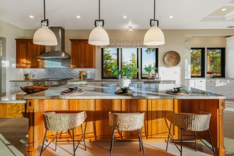 1335 Wikiup Drive Santa Rosa CA 95403