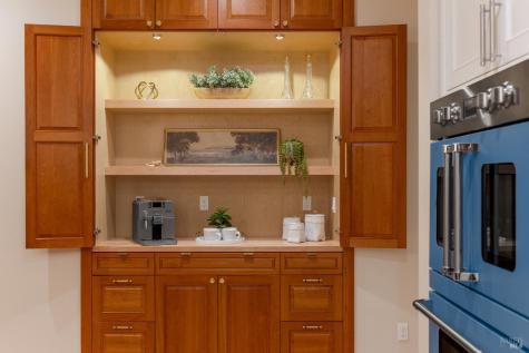 1335 Wikiup Drive Santa Rosa CA 95403