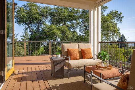 1335 Wikiup Drive Santa Rosa CA 95403