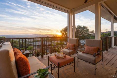 1335 Wikiup Drive Santa Rosa CA 95403