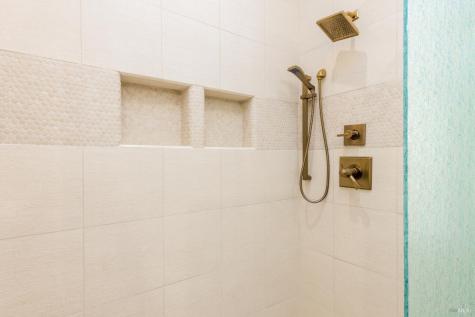 1335 Wikiup Drive Santa Rosa CA 95403