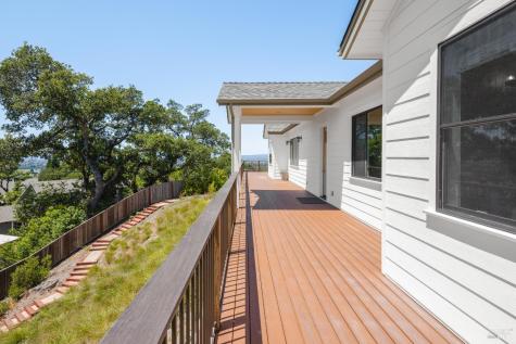 1335 Wikiup Drive Santa Rosa CA 95403