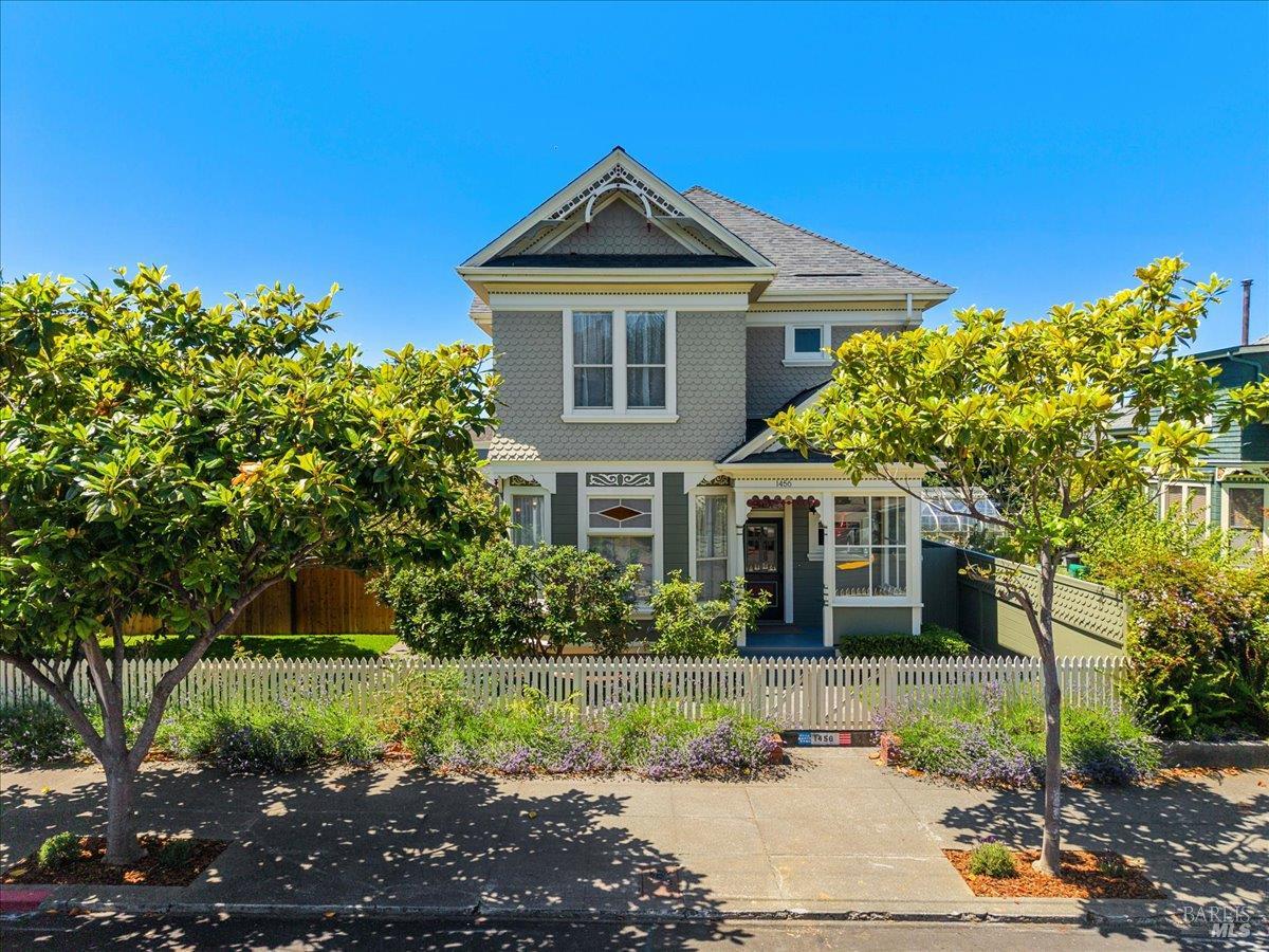 1456 C Street Eureka CA 95501