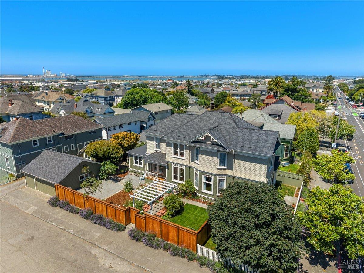 1456 C Street Eureka CA 95501