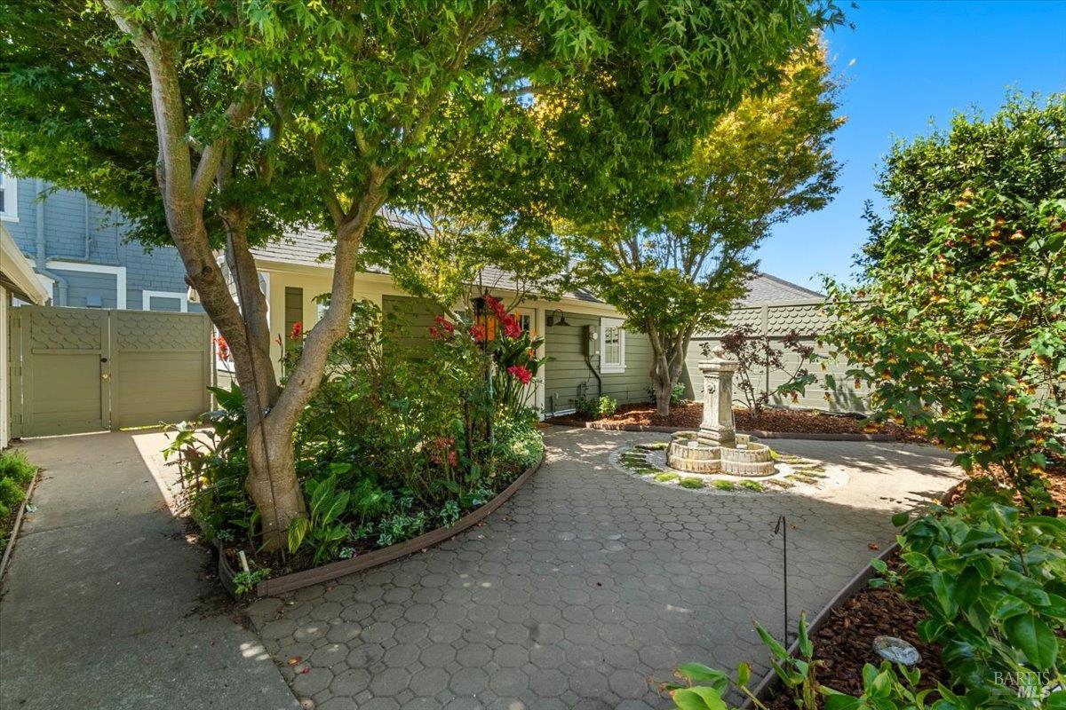 1456 C Street Eureka CA 95501