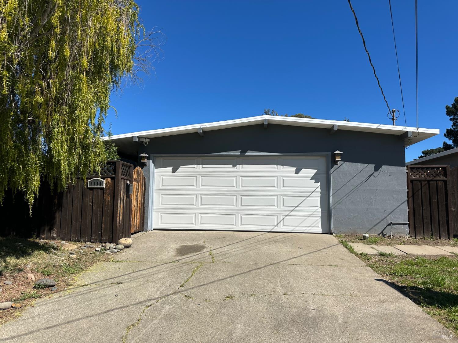 1111 Marionola Way Pinole CA 94564