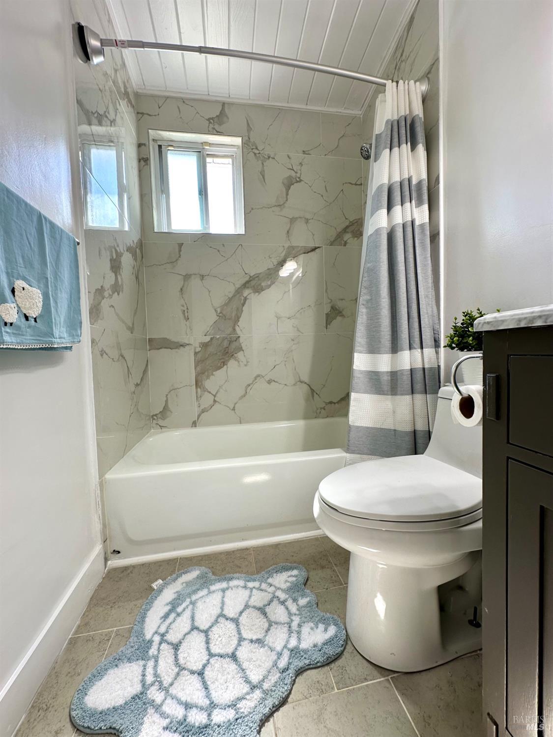 1111 Marionola Way Pinole CA 94564