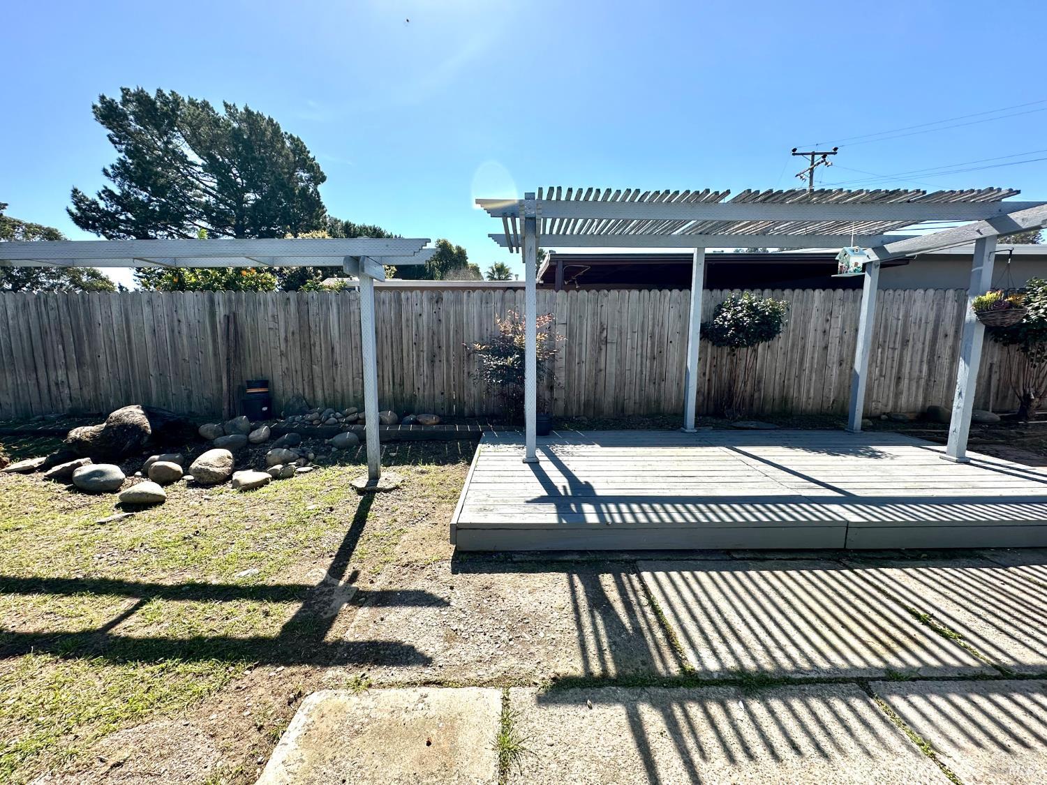 1111 Marionola Way Pinole CA 94564