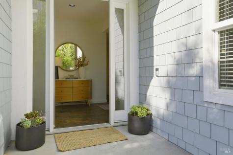 13 Waterside Circle San Rafael CA 94903