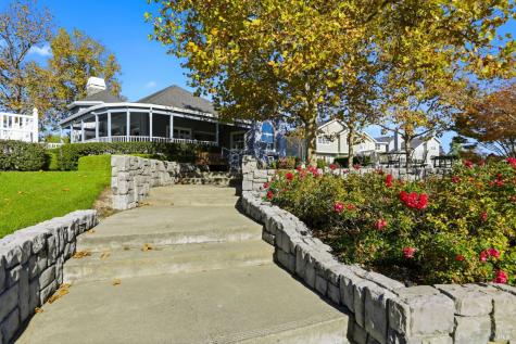 13 Waterside Circle San Rafael CA 94903