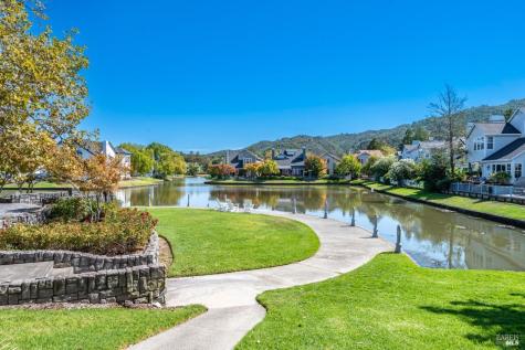 13 Waterside Circle San Rafael CA 94903