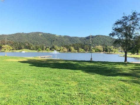 13 Waterside Circle San Rafael CA 94903
