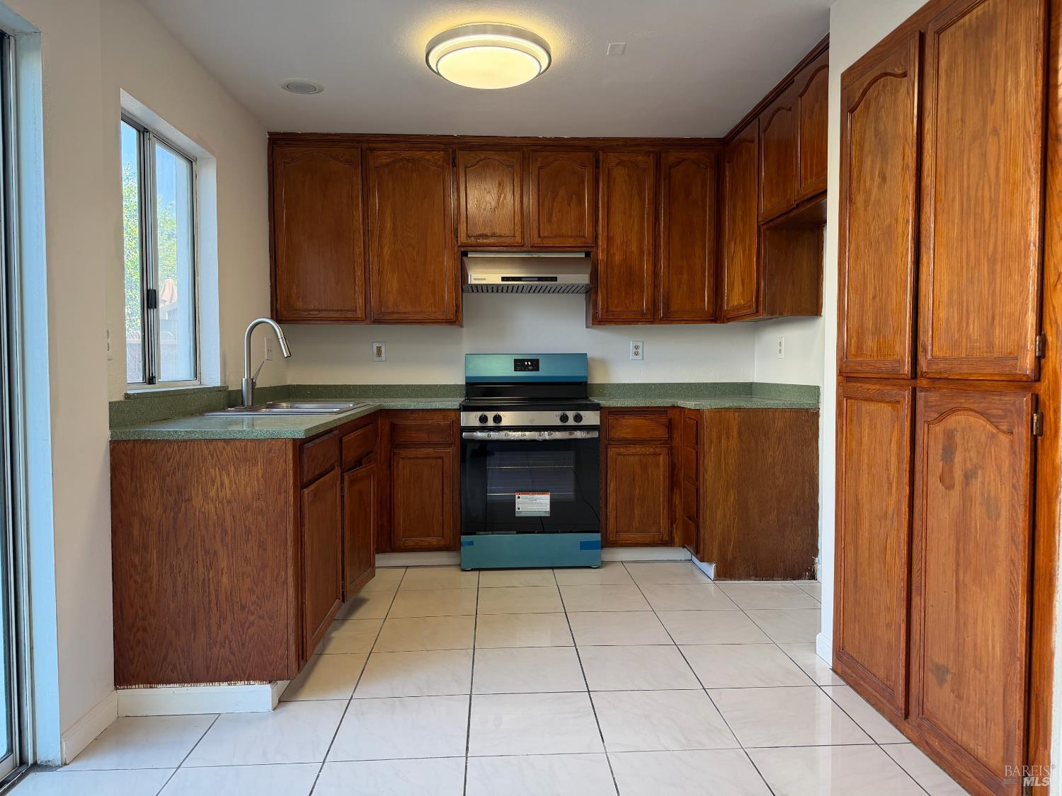 322 Ridgecrest Circle Suisun City CA 94585