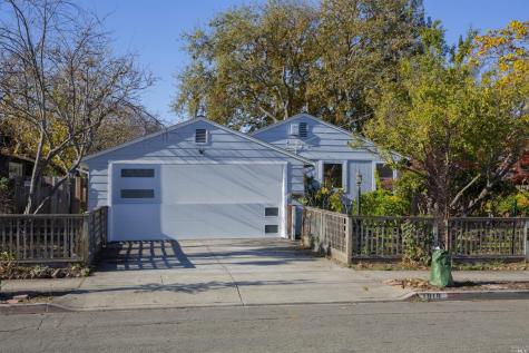 1919 Malano Court Santa Rosa CA 95401