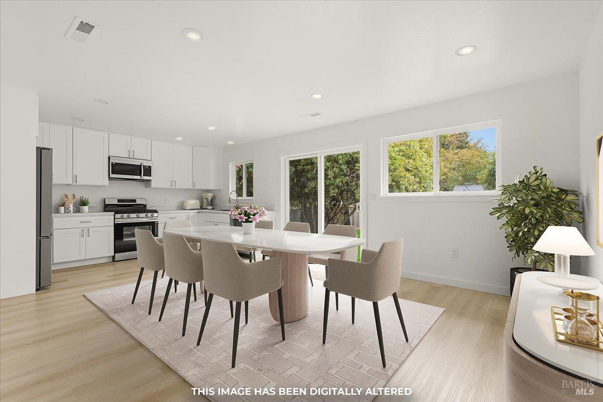 175 Chablis Way Cloverdale CA 95425