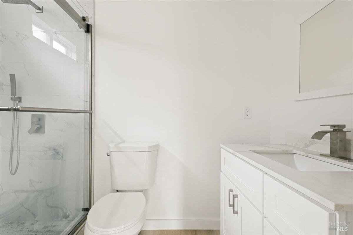 175 Chablis Way Cloverdale CA 95425