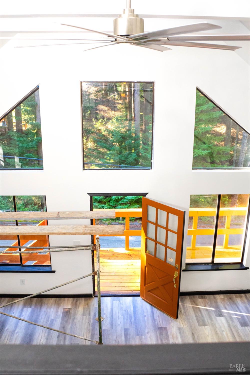 1946 Lupine Way Willits CA 95490