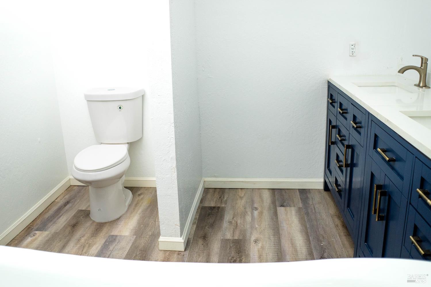 1946 Lupine Way Willits CA 95490