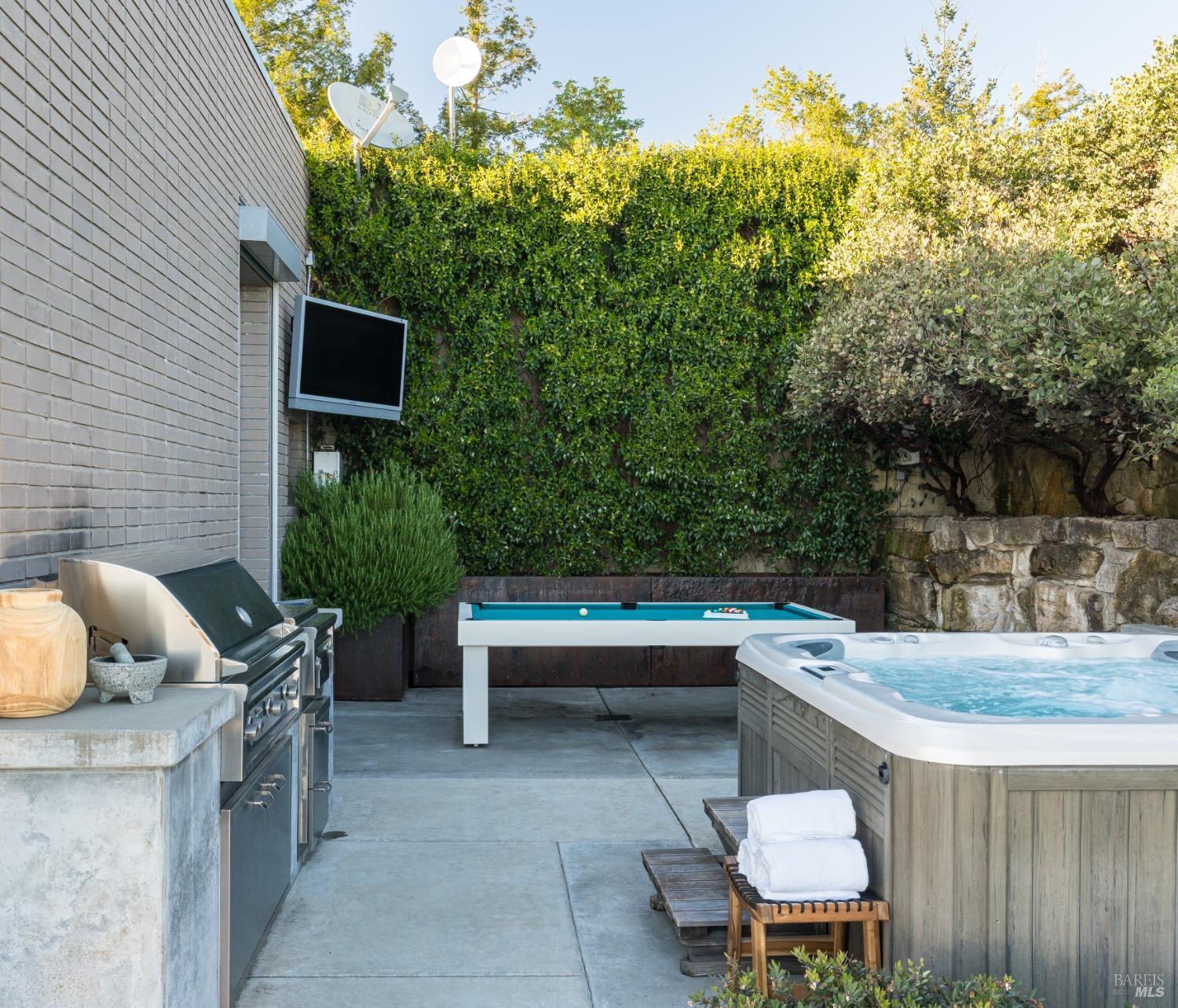 2947 Cavedale Road Glen Ellen CA 95442