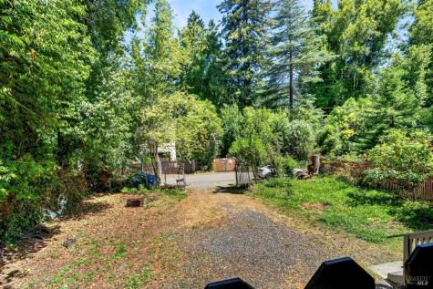 10539 River Drive Forestville CA 95436