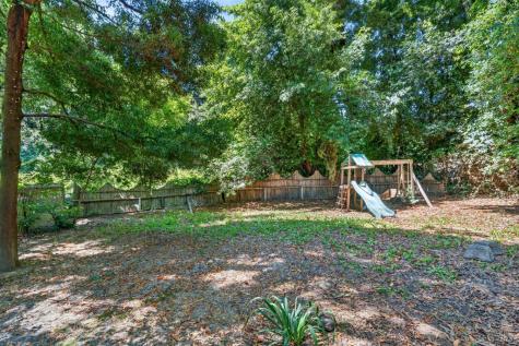 10539 River Drive Forestville CA 95436