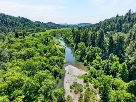 10539 River Drive Forestville CA 95436