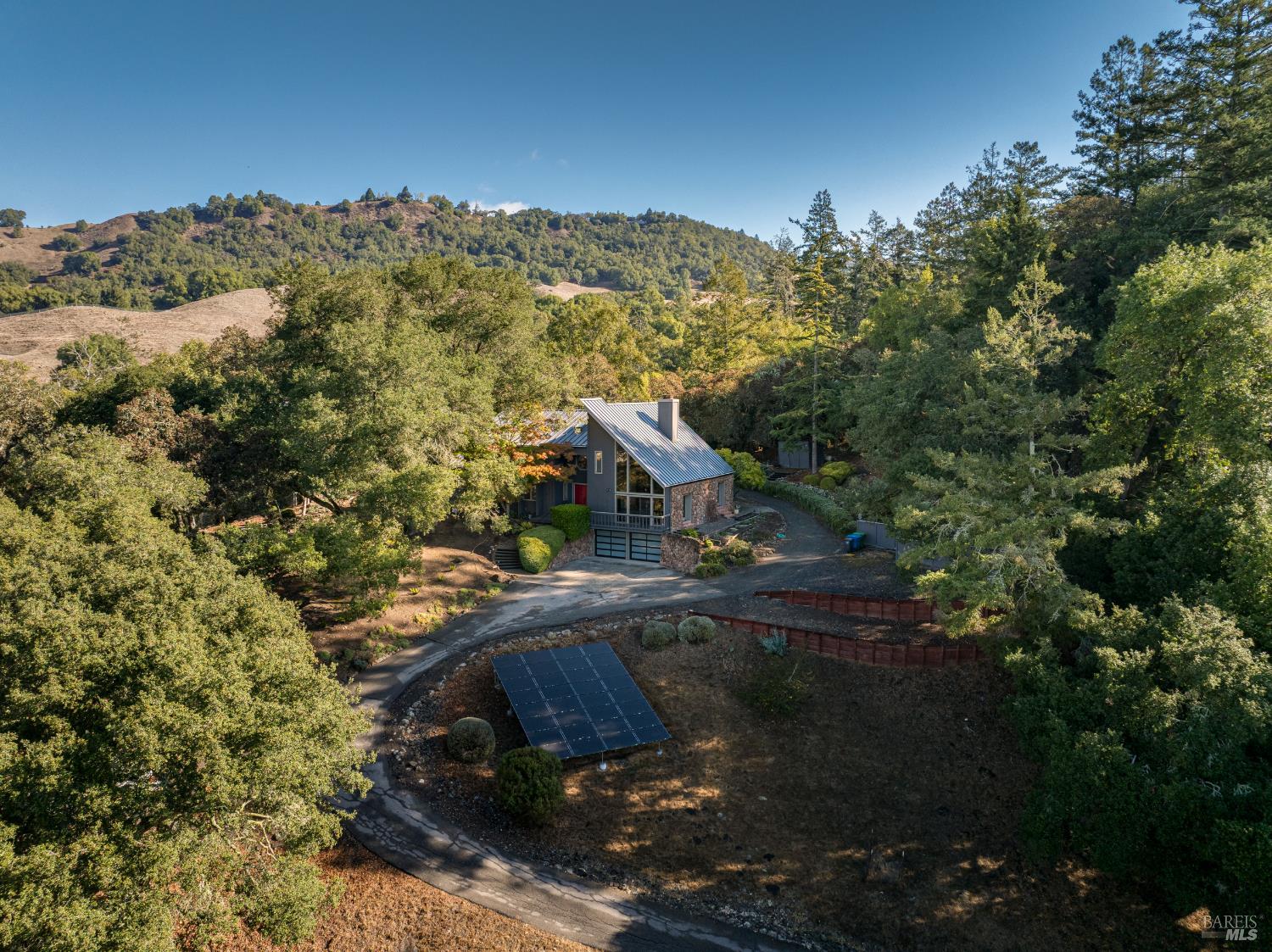 5025 Lichau Road Penngrove CA 94951