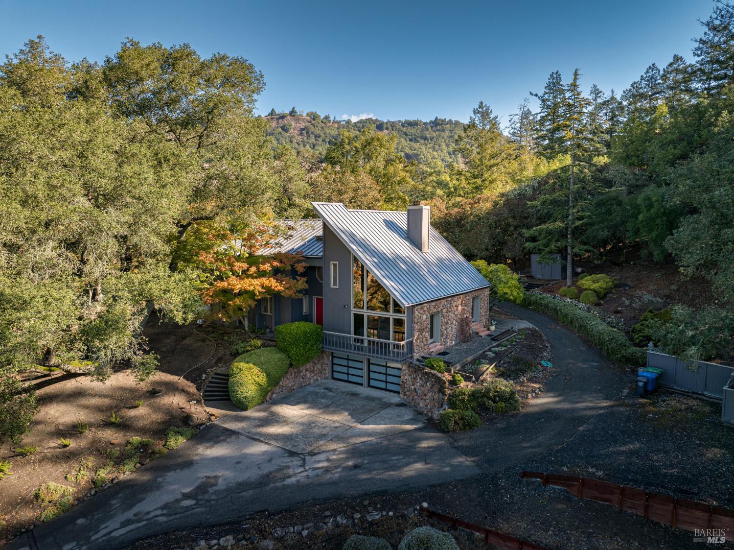 5025 Lichau Road Penngrove CA 94951