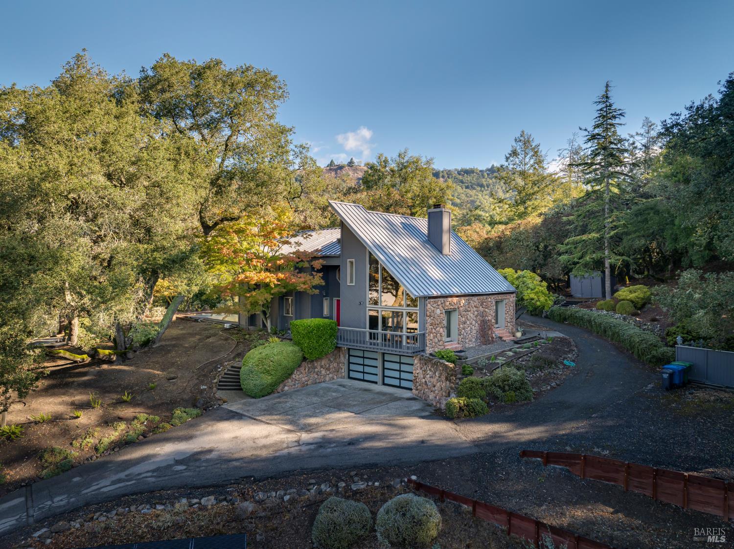 5025 Lichau Road Penngrove CA 94951